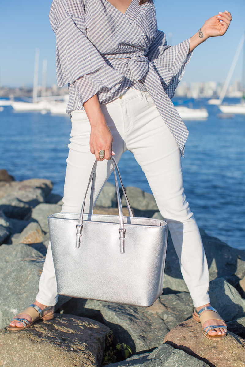 how to wear white jeans