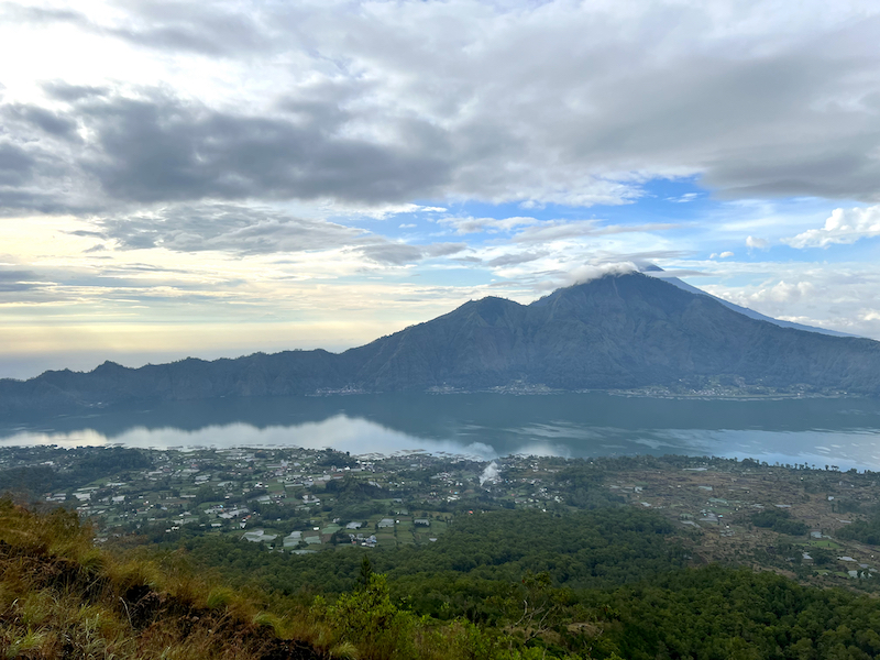 how to hike mount batur bali