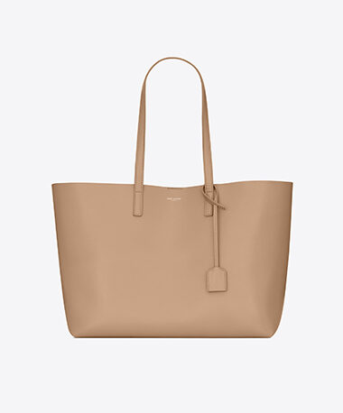 most versatile purse color