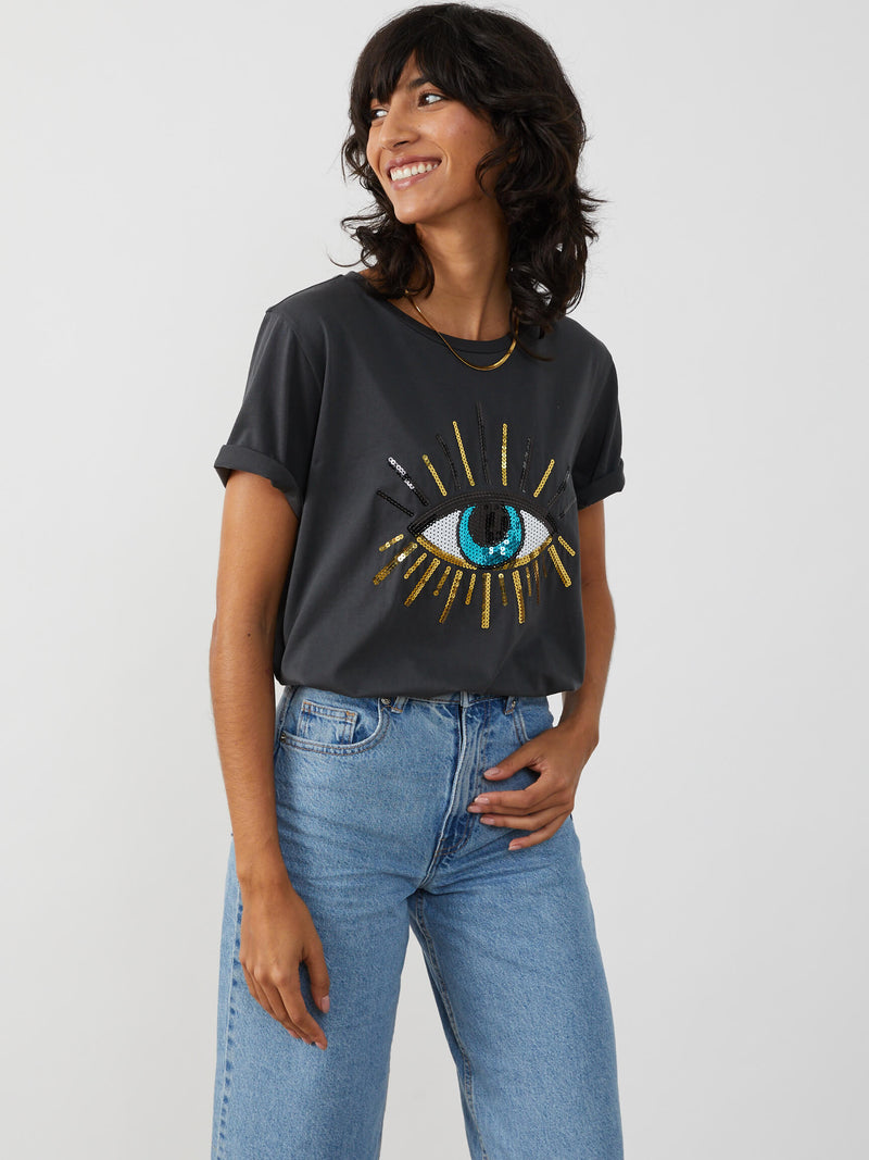 graphic tees for women